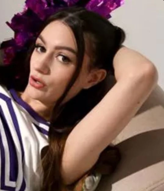 Download Porn Summer Renee Is His Business And Business Is Good