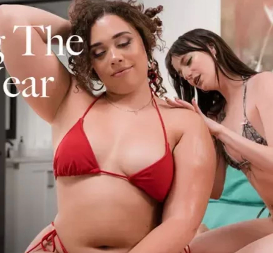 Lana Smalls, Willow Ryder – Filling The Gap Year
