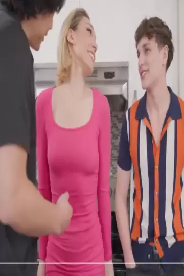 [PurgatoryX] Lily Labeau Double Penetration (The Delivery Girl, Vol. 1 E3)