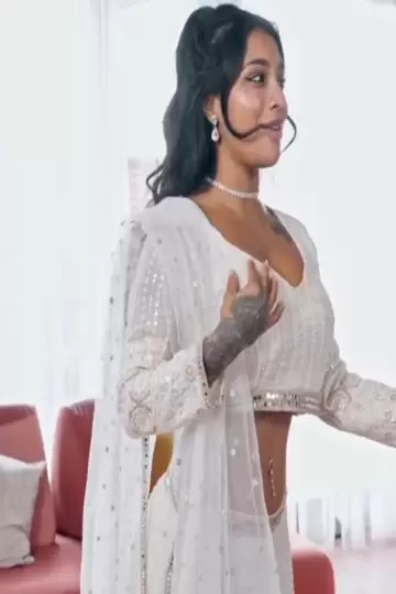 Yasmina Khan Brunette(Make Yourself at Home) [OnlyTarts]