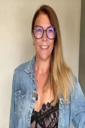 [JacquieEtMichelTV] Mytrentsis – 46-Year-Old Woman from Aix-en-Provence (10.12.2026) Download