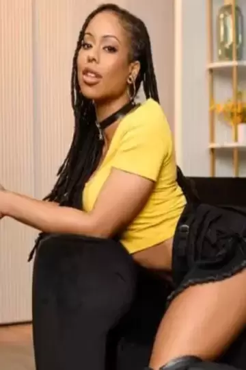 Kira Noir – Let Me Upgrade You